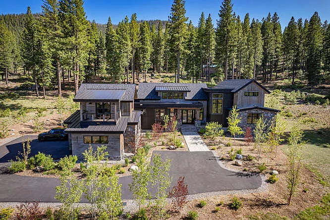 9535 Dunsmuir Way — Photo 41