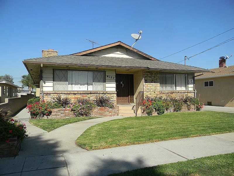 1st image of 4127 W 137th St #A