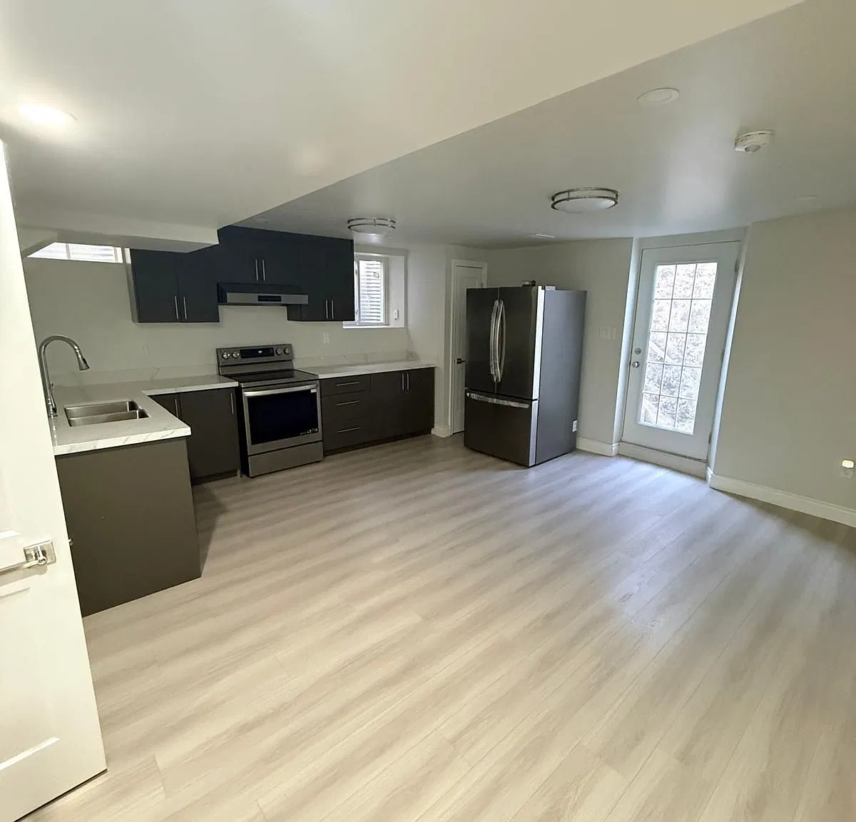 1 bed, $1,700 — Photo 2