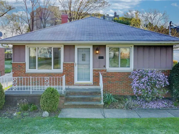 6663 Fernhurst Ave, Parma Heights, OH 44130