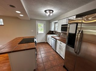 930 Bower Hill Rd, Pittsburgh, PA 15243