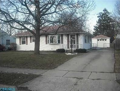 1st image of 2750 La Rosa Dr
