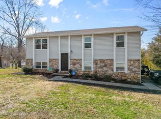 601 Haverford Ln, Maryville, TN 37804