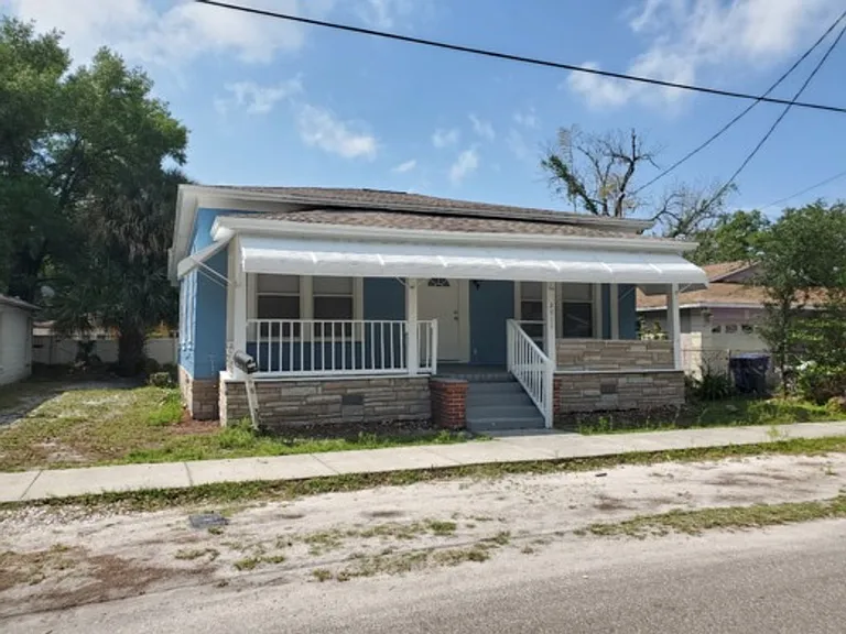 2411 E 18th Ave — Photo 30