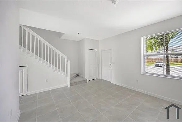 29264 SW 163rd Ct — Photo 5