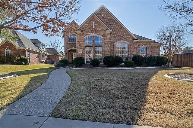 2nd image of 1425 Comanche Dr