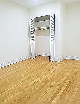 Rented by City Connections Realty | media 32