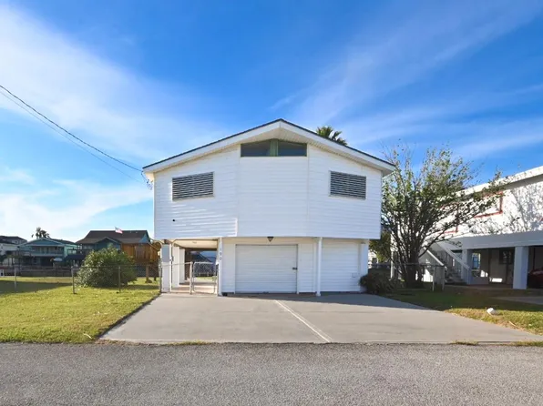 190 Barracuda St, Bayou Vista, TX 77563