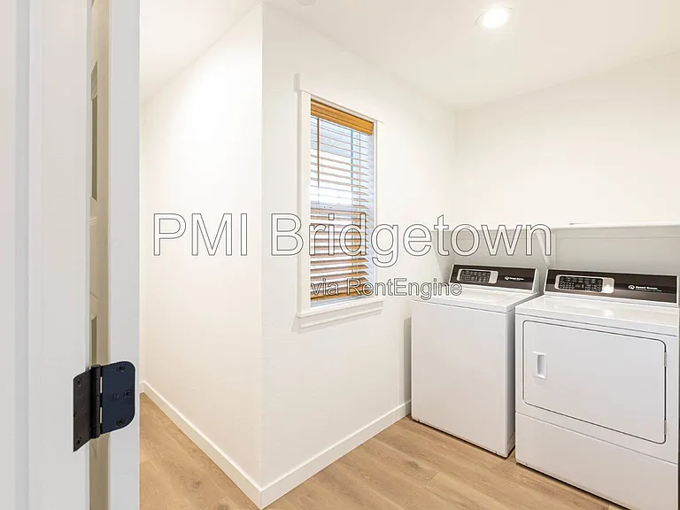 6308 SE Duke St — Photo 16