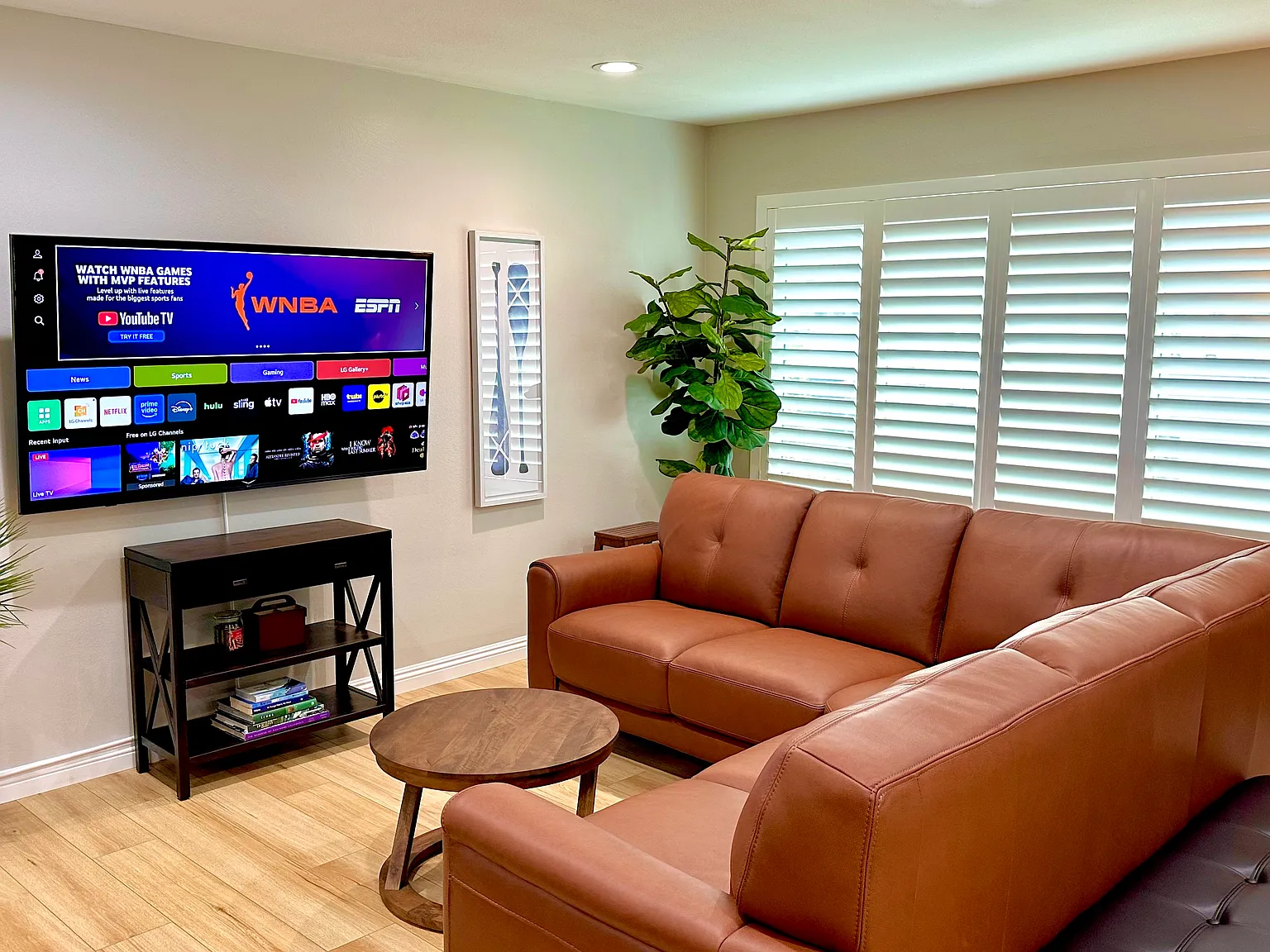 3 bed, 1100 sqft, $4,600 — Photo 4