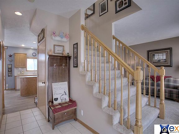 5th image of 11928 S 52nd St