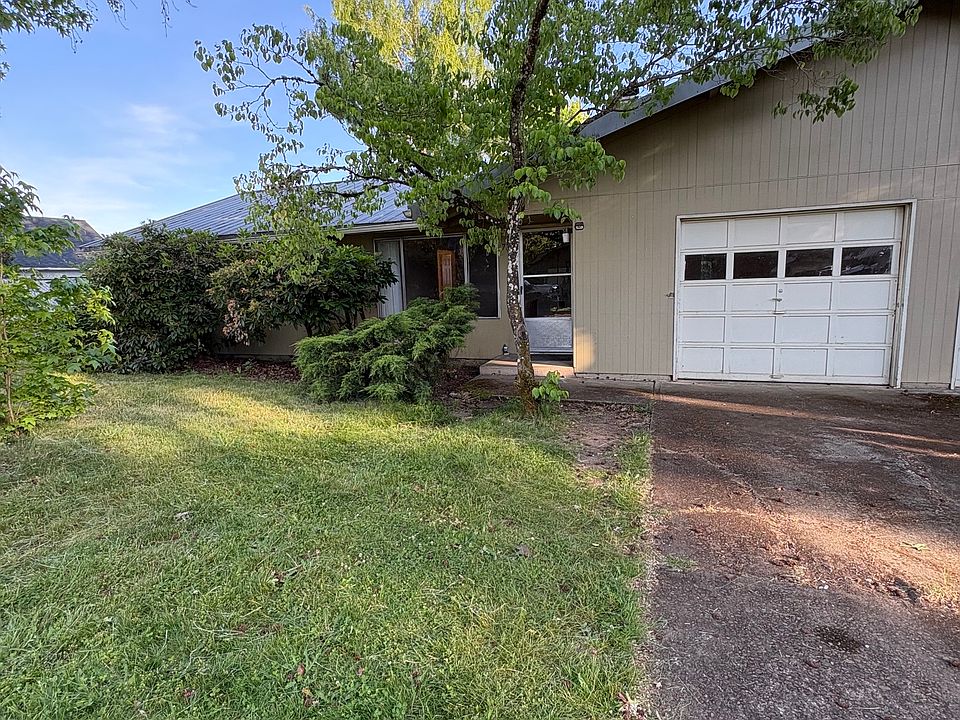 1st image of 772 Arleta Pl NE #772