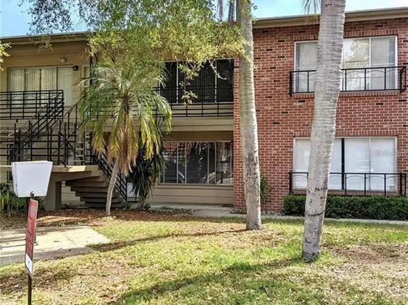 1257 Drew St APT 8, Clearwater, FL 33755
