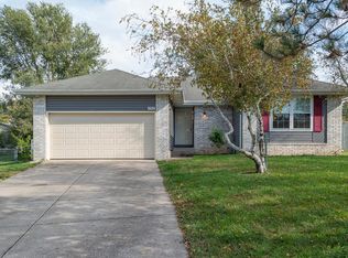 3634 S Cottage Ave, Springfield, MO 65807