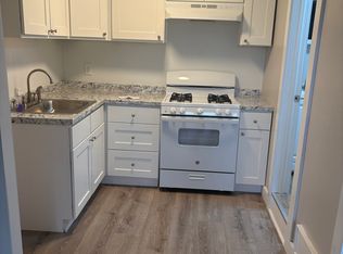 256 Whipple St #3E, Fall River, MA 02721