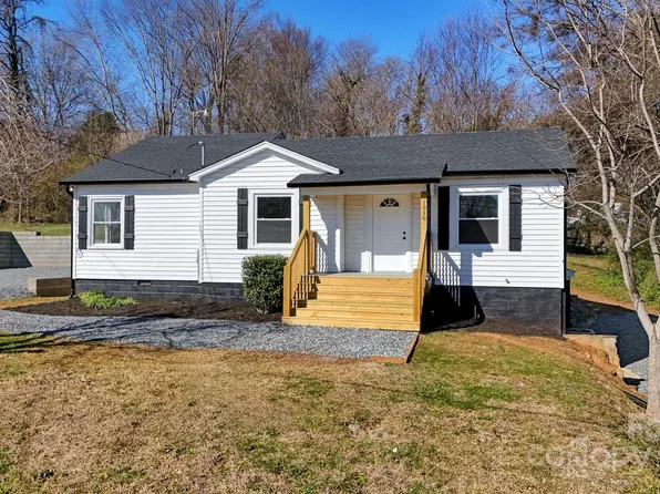 1916 7th Ave NW, Hickory, NC 28601