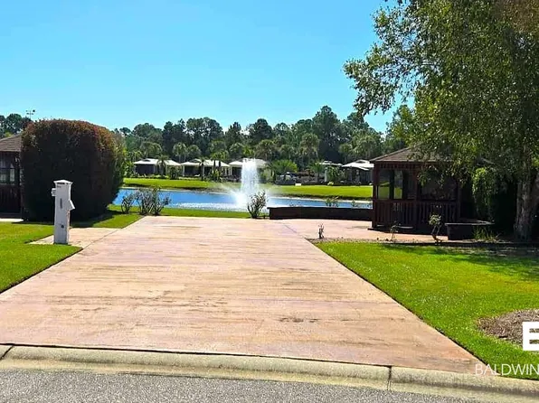 832 Carrozza Ln, Foley, AL 36535