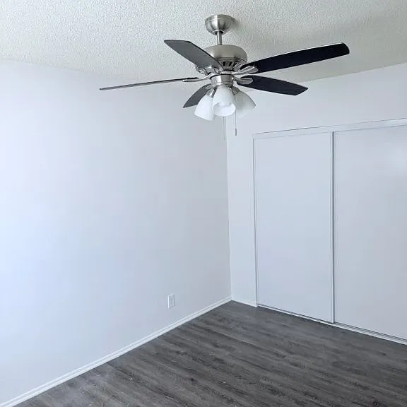 Bayview Apartments — Photo 17