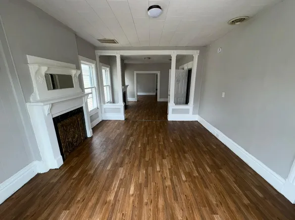 59 5th Ave APT 2, Troy, NY 12180