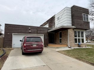 4647 W Scranton Pl, Milwaukee, WI 53216