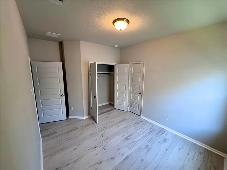 120 Wake Valley Ct — Photo 5