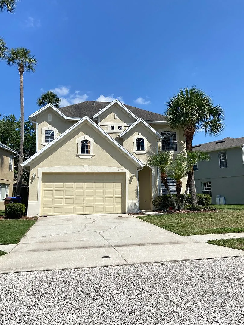Spacious 3 Bedroom 2.5 Bath In Gated Community — Photo 1