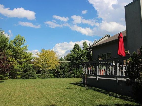 3rd image of 6142 Glenworth Ct