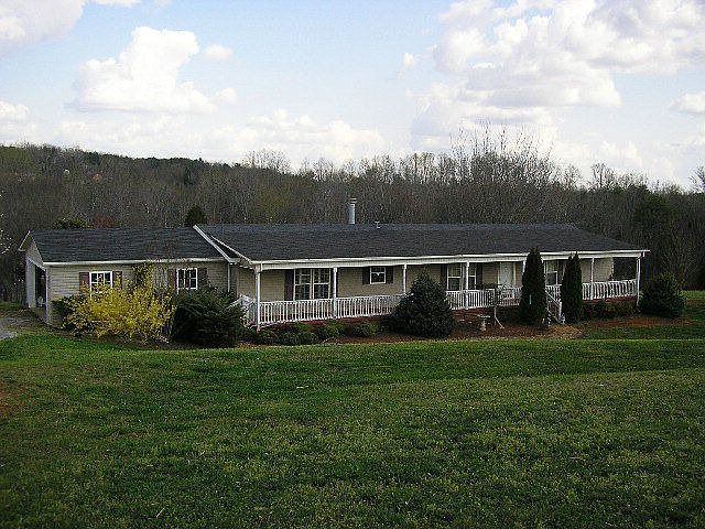 2nd image of 533 Sandy Run Church Rd