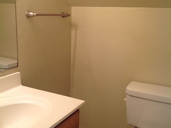 3rd image of 412 N French Ct