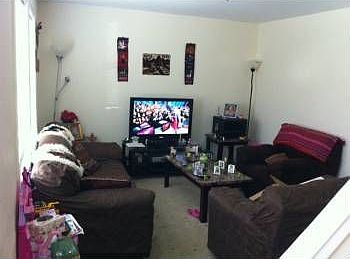 4th image of 9 E Cedar St