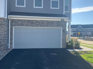 400 Redbud Ln, Chester Springs, PA