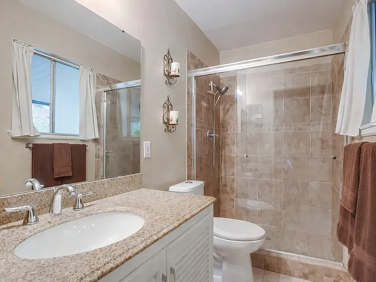 1140 Harding St — Photo 22