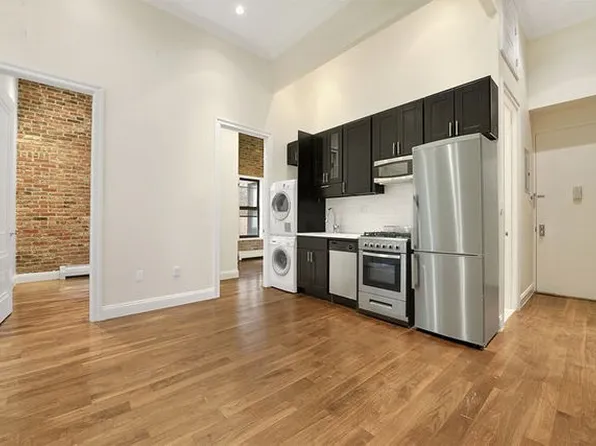 308 West 21st Street image 1 of 10