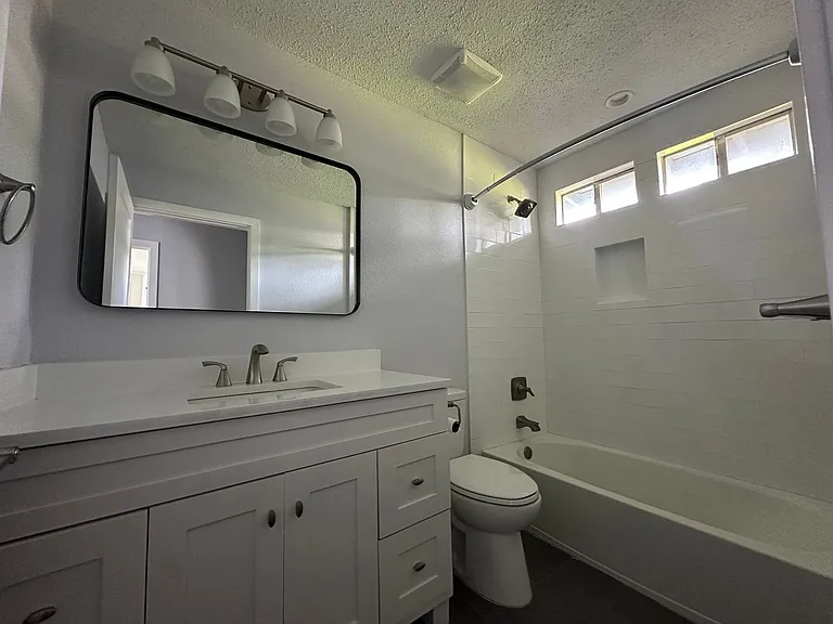 4412 Gillis Street — Photo 24