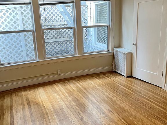 5th image of 2341 Chestnut St #104