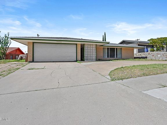 3rd image of 333 Thunderbird Dr