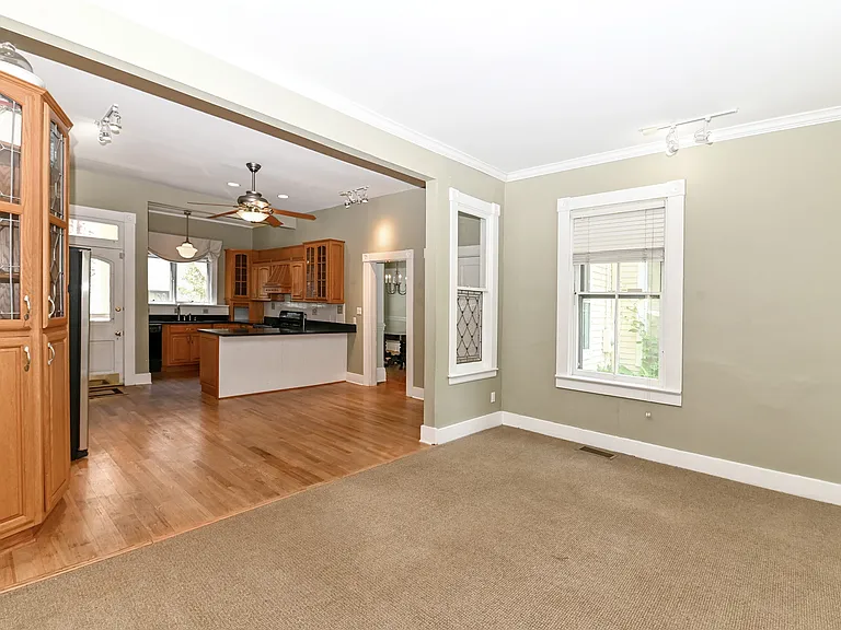 1234 Herschel Ave — Photo 18