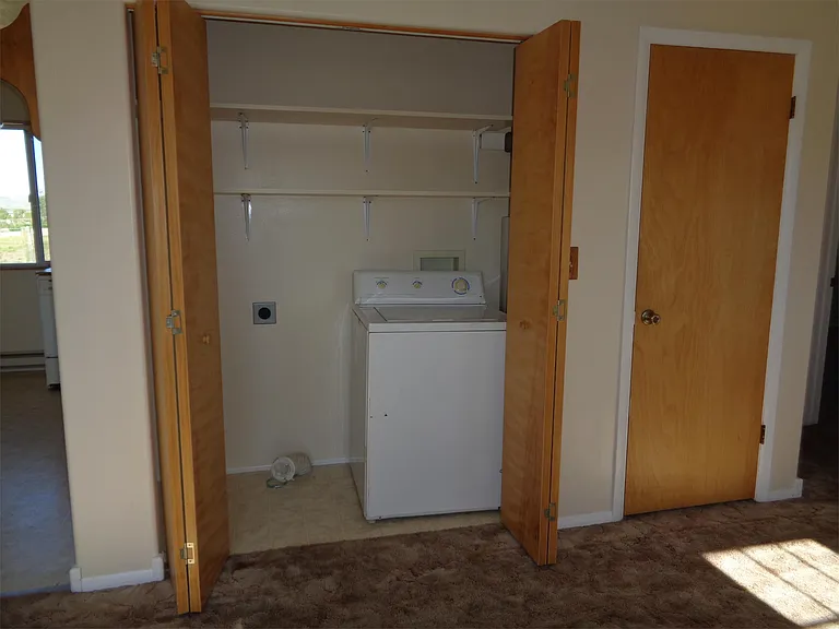 143 Meadow Lark Ln — Photo 10