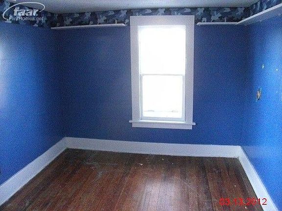 5th image of 315 W Stewart St