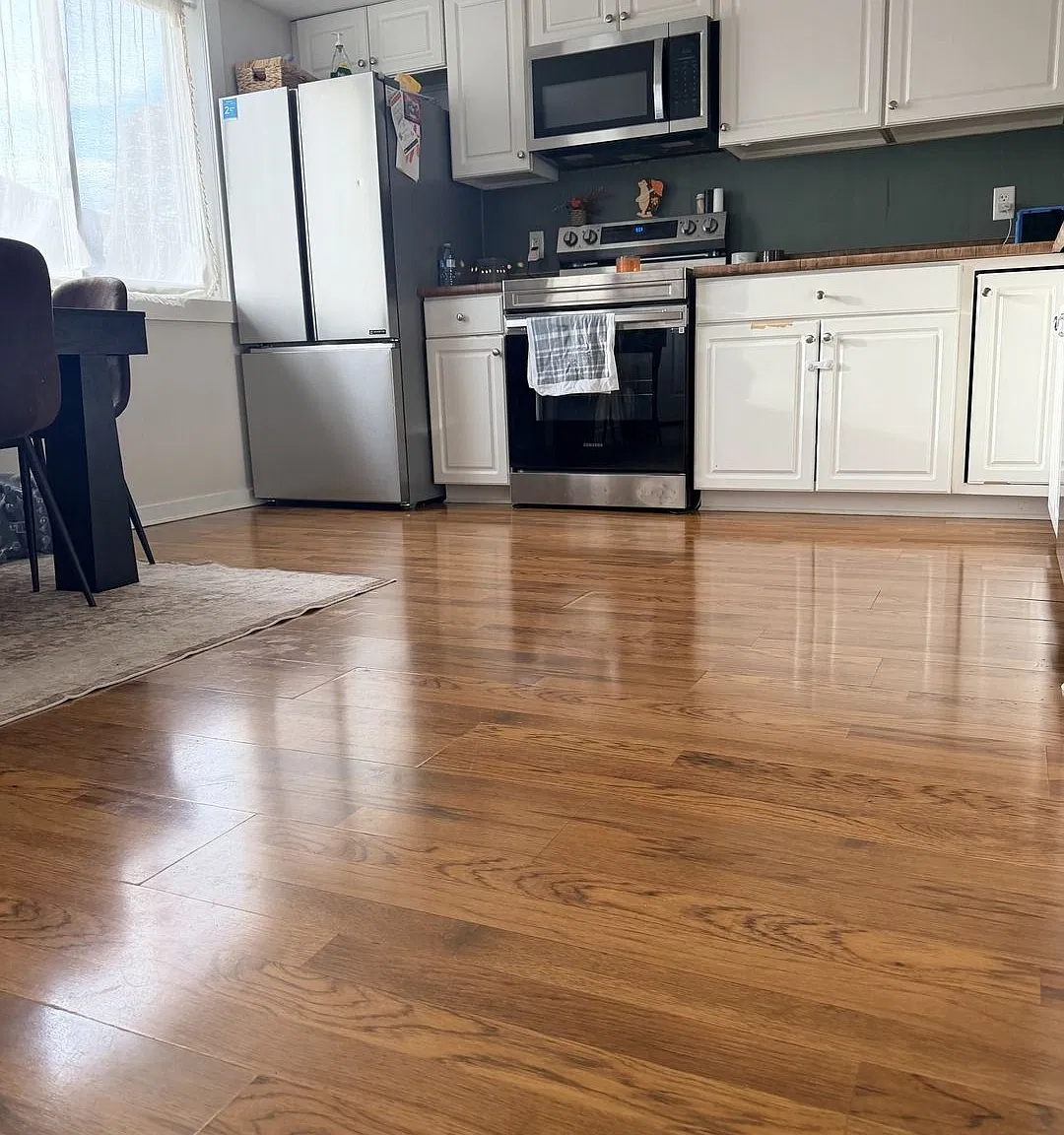 3 bed, $1,900 — Photo 3