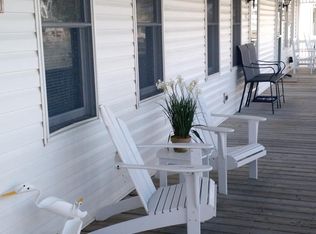 4084 Grand Bay Ct, Chincoteague Island, VA 23336