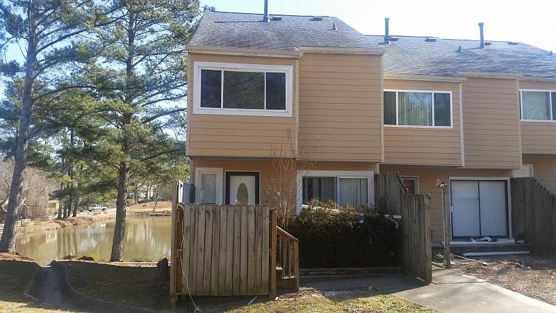 1st image of 42 Sandalwood Cir