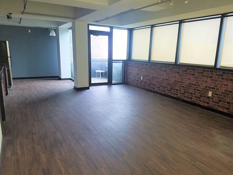 Tennison Lofts — Photo 33