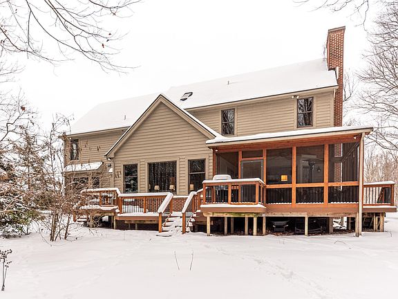 4th image of 2040 Bay Hill Ct