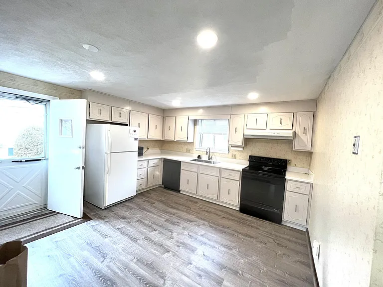 45 Merrimac St #24 — Photo 4