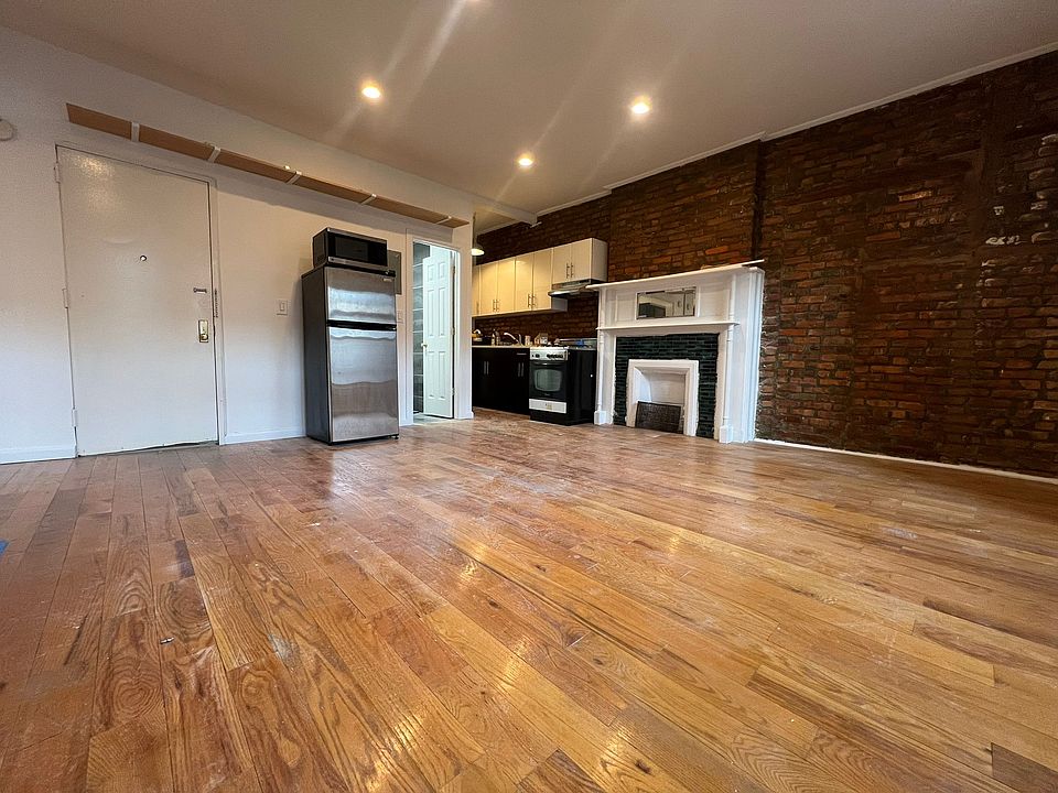 1st image of 1063 Bergen St APT 4