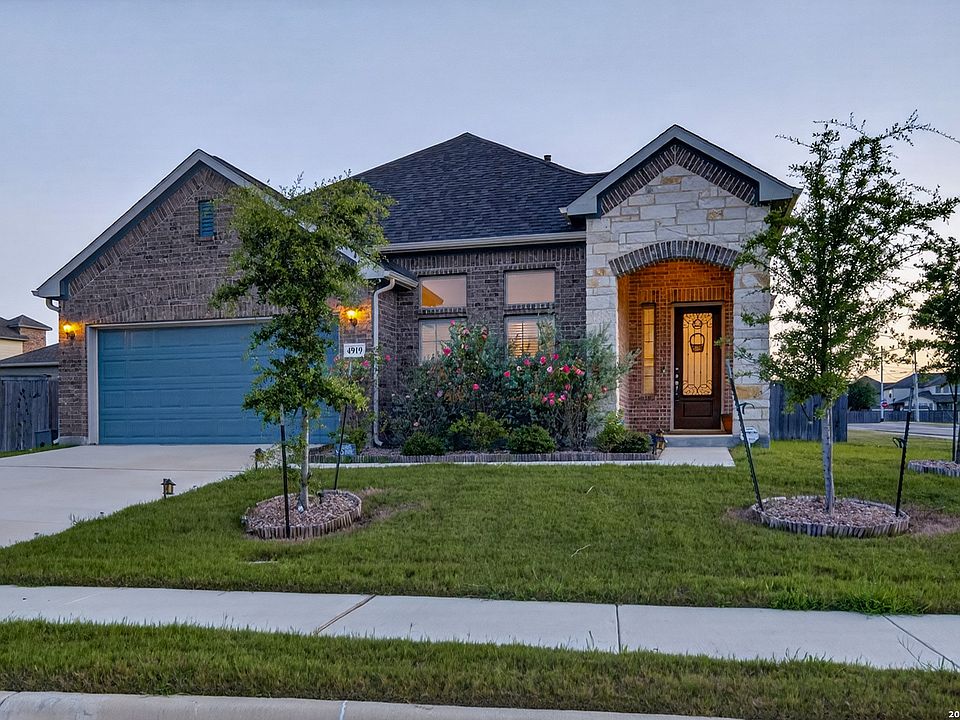 1st image of 4919 Village Park