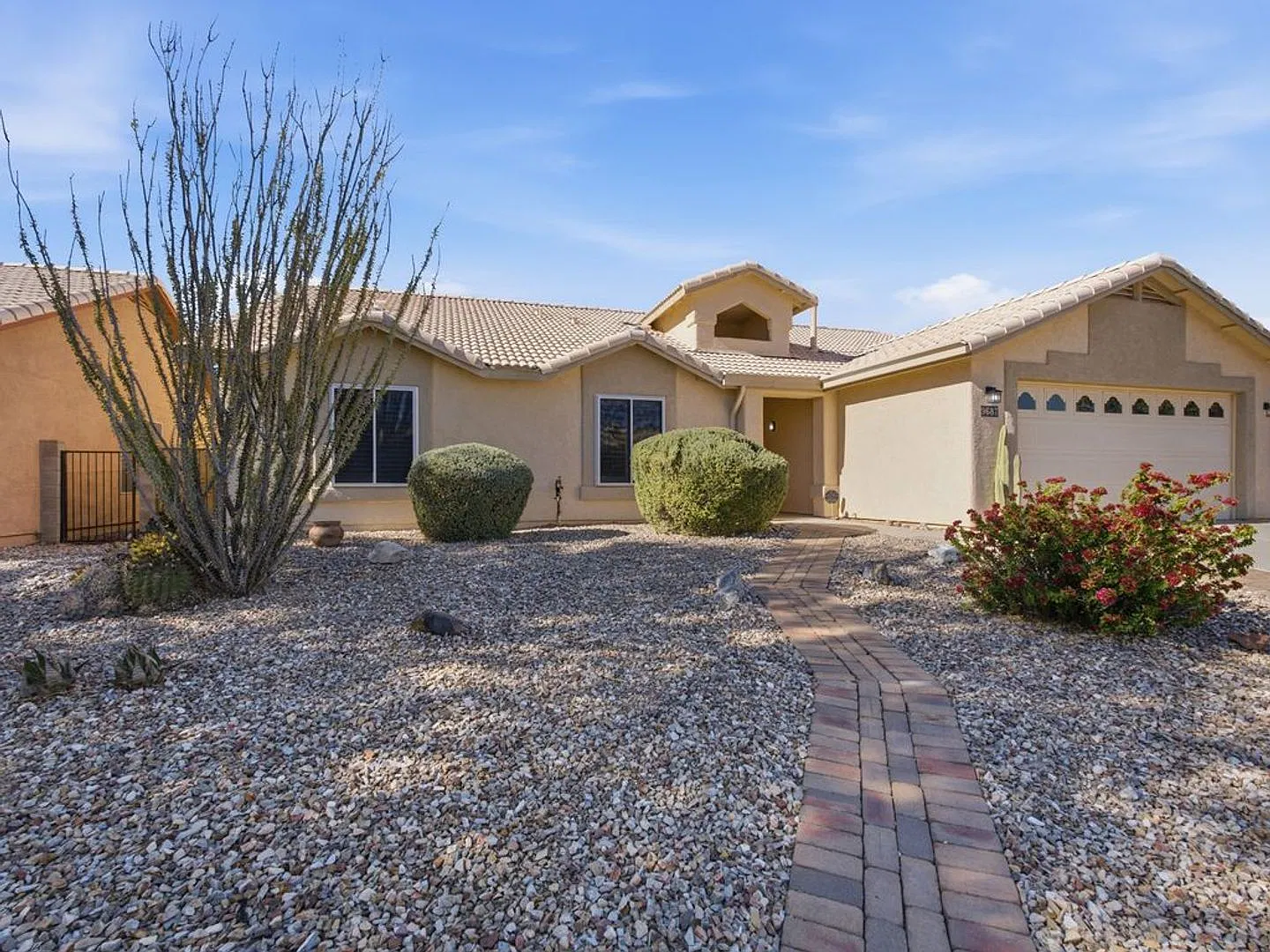 Beautiful Four-Bedroom Home with Spacious Backyard and Community Pool! — Photo 3