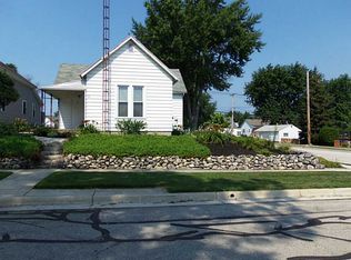 135 N Cherry St, Saint Marys, OH 45885