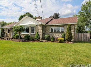 1784 Burrstone Rd, New Hartford, NY 13413